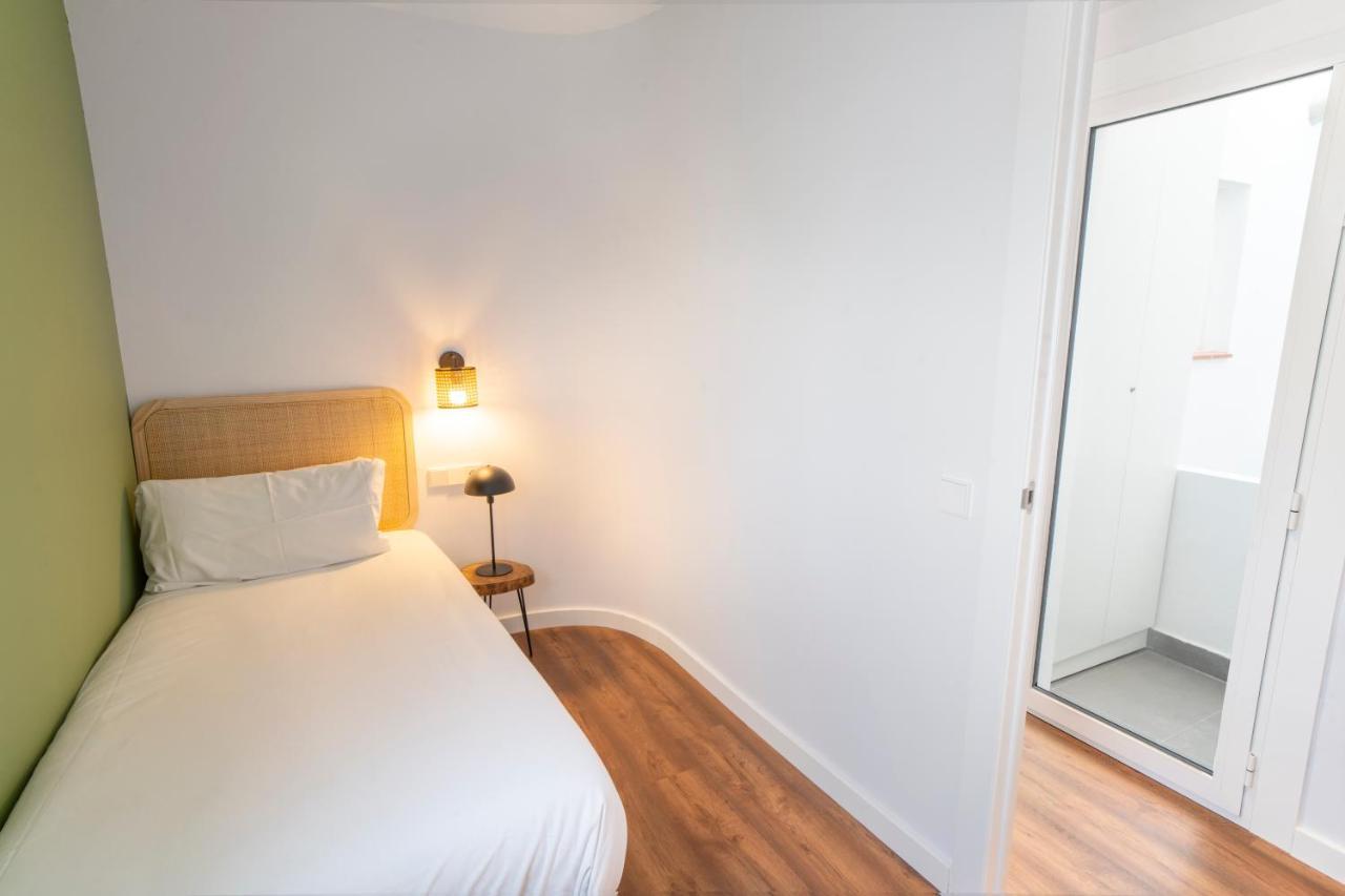 Caliu Apartments Barcelona - Camp Nou Оспиталет-де-Льобрегат Экстерьер фото