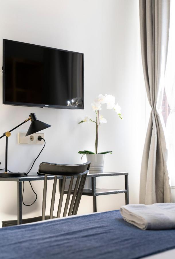 Caliu Apartments Barcelona - Camp Nou Оспиталет-де-Льобрегат Экстерьер фото
